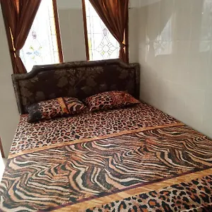 https://cempaka-2-homestay-legian-bali.hotelsseminyak.net