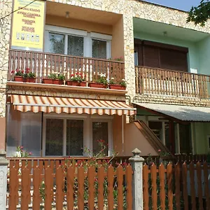 rona-vendeghaz.hotels-hajduszoboszlo-hungary.com/